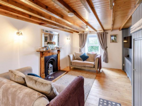 2 Bed in Aberaeron 77856